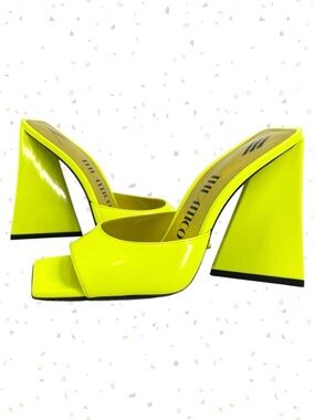 The Attico Devon Mules Neon Yellow Heel Square Toe Leather Party Shoe EU 37 US 7